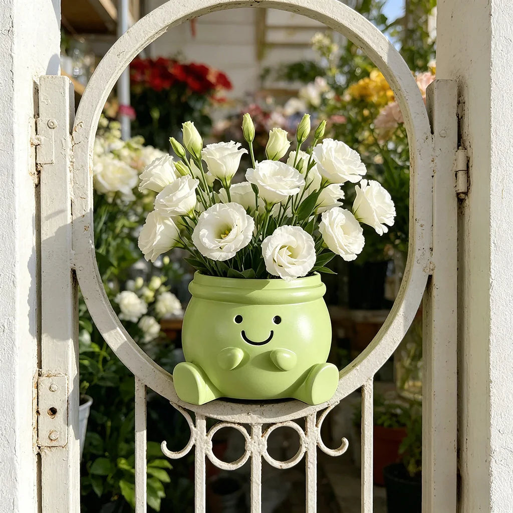 Cute Green Smiley Face Ceramic Planter Pot with Feet Succulent Flower Pot Plant Holder Home Office Desk Decor